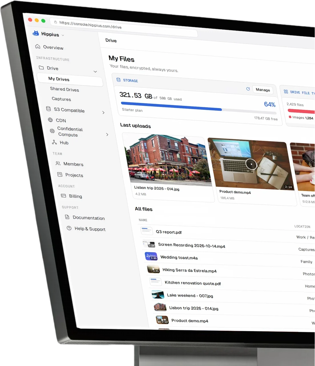Hippius Drive en un navegador en un monitor de escritorio, con la lista de tus archivos y tipos de archivo